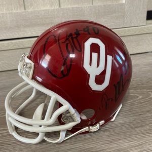 Oklahoma Sooners Autograph Mini Helmet (deMarco Murray)